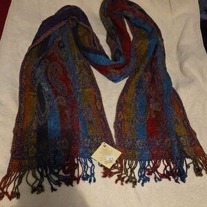 Elegant Multicolor Paisley Wool Scarf
